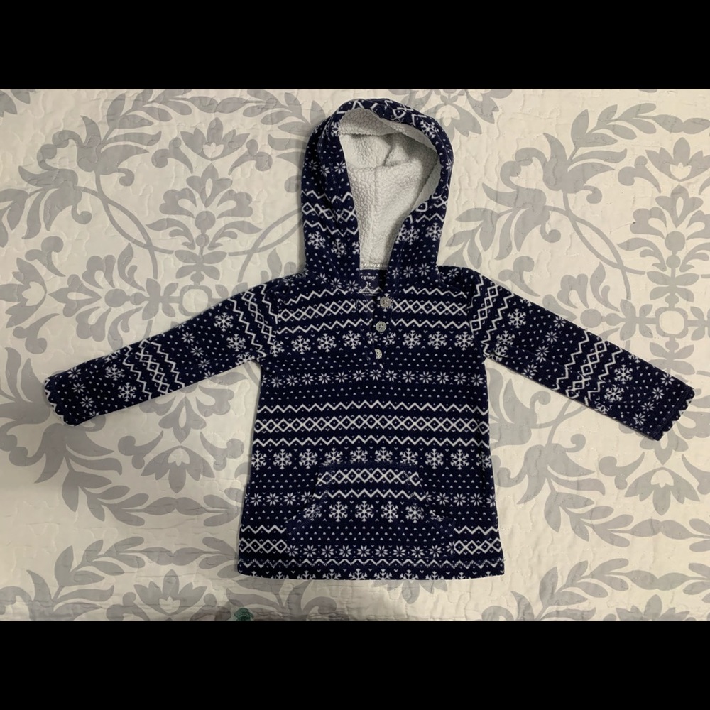 Carter’s 3T sweater